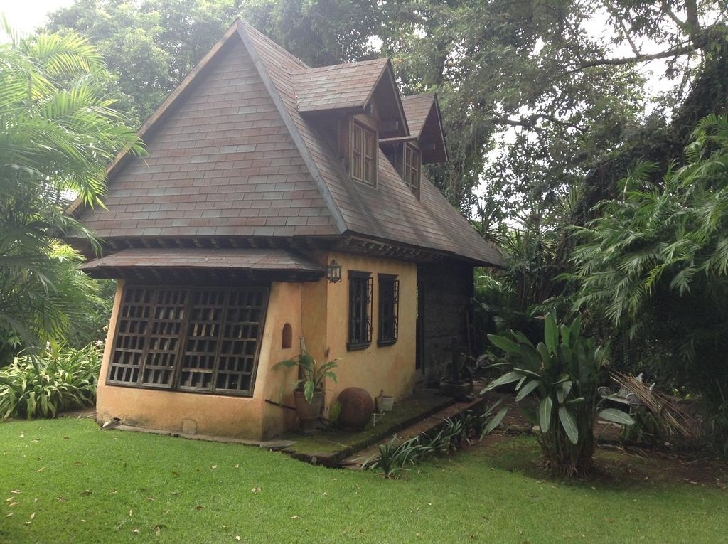 ホテルHacienda San Pedro Uruapan  部屋 写真